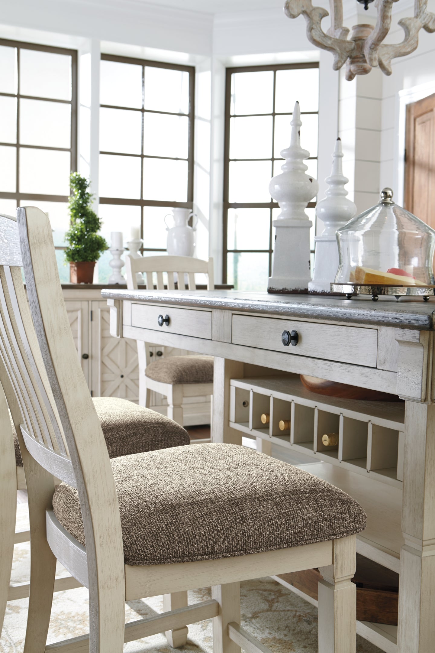Bolanburg Counter Table