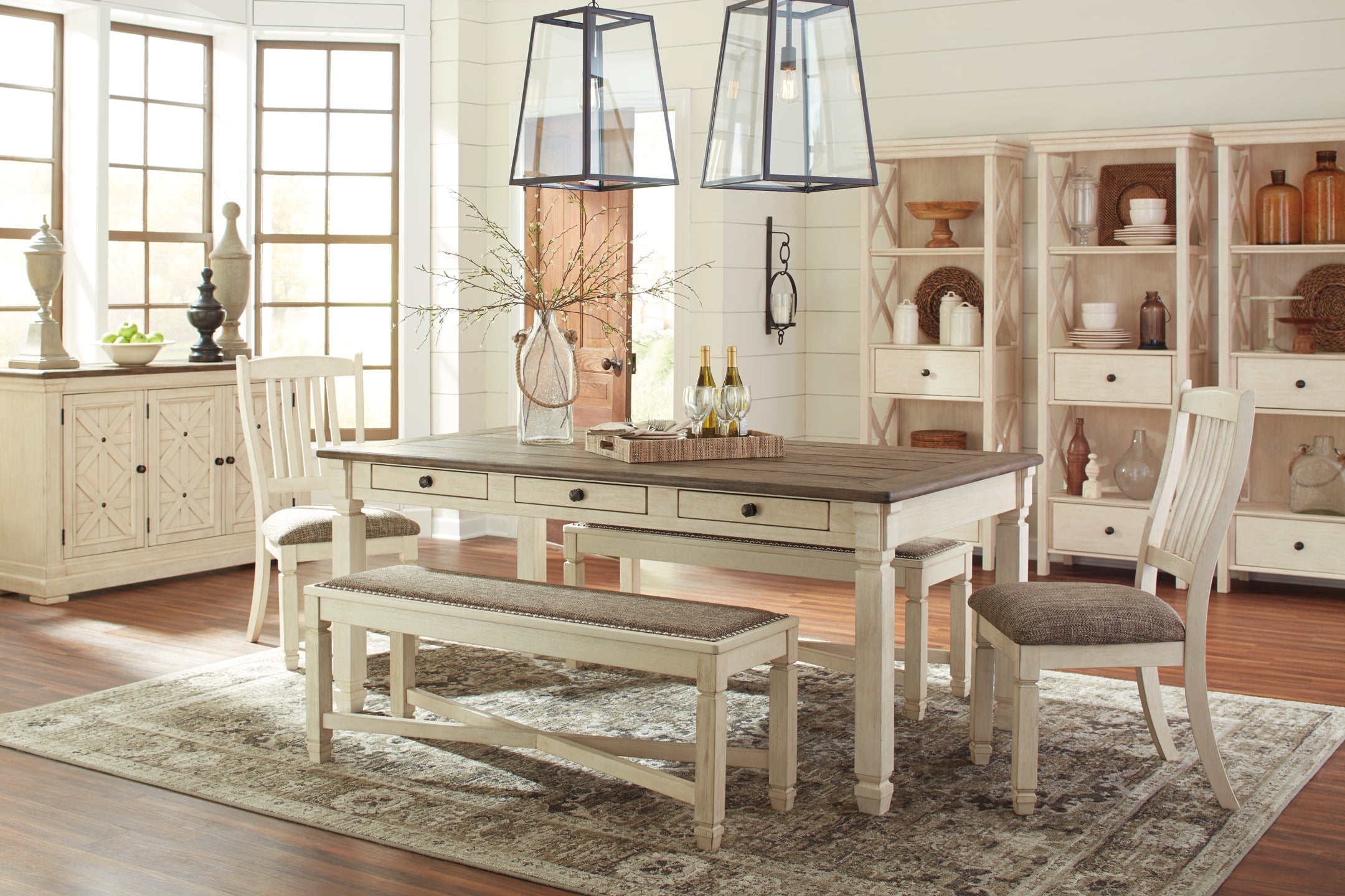Bolanburg Table