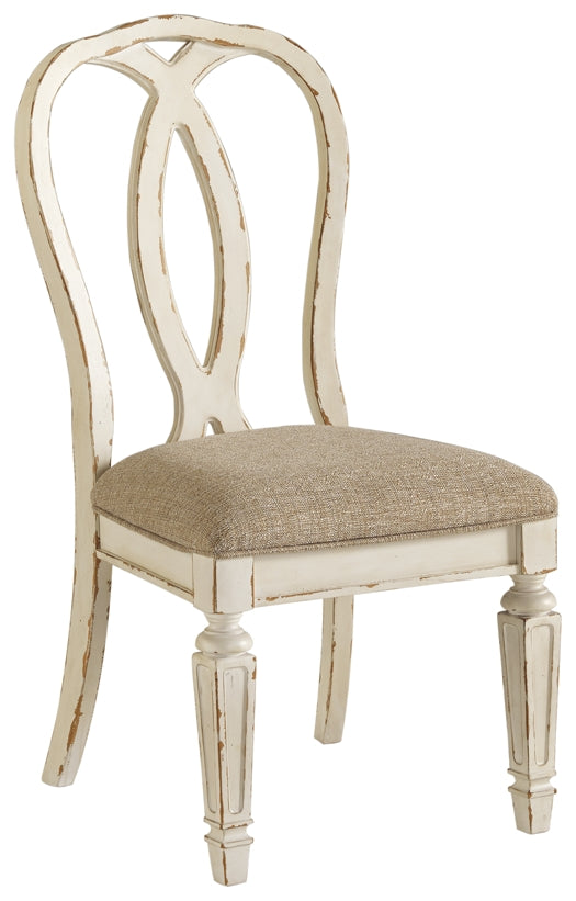 Realyn Upholstered Chair (Set of 2)