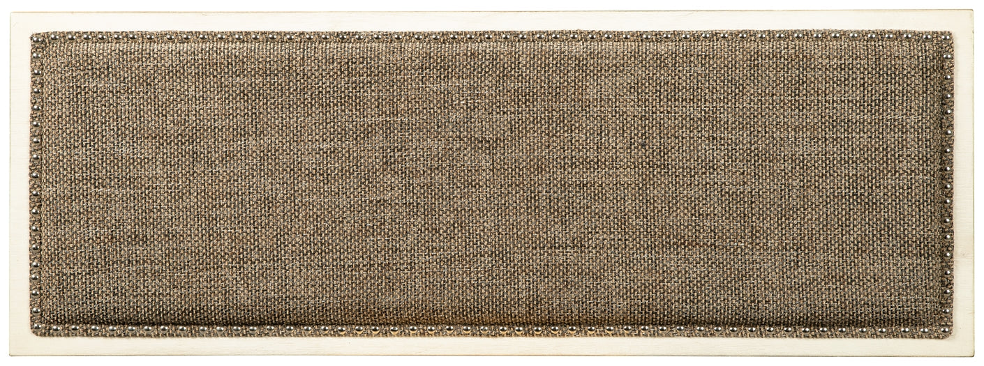 Bolanburg Double Counter Upholstered Bench