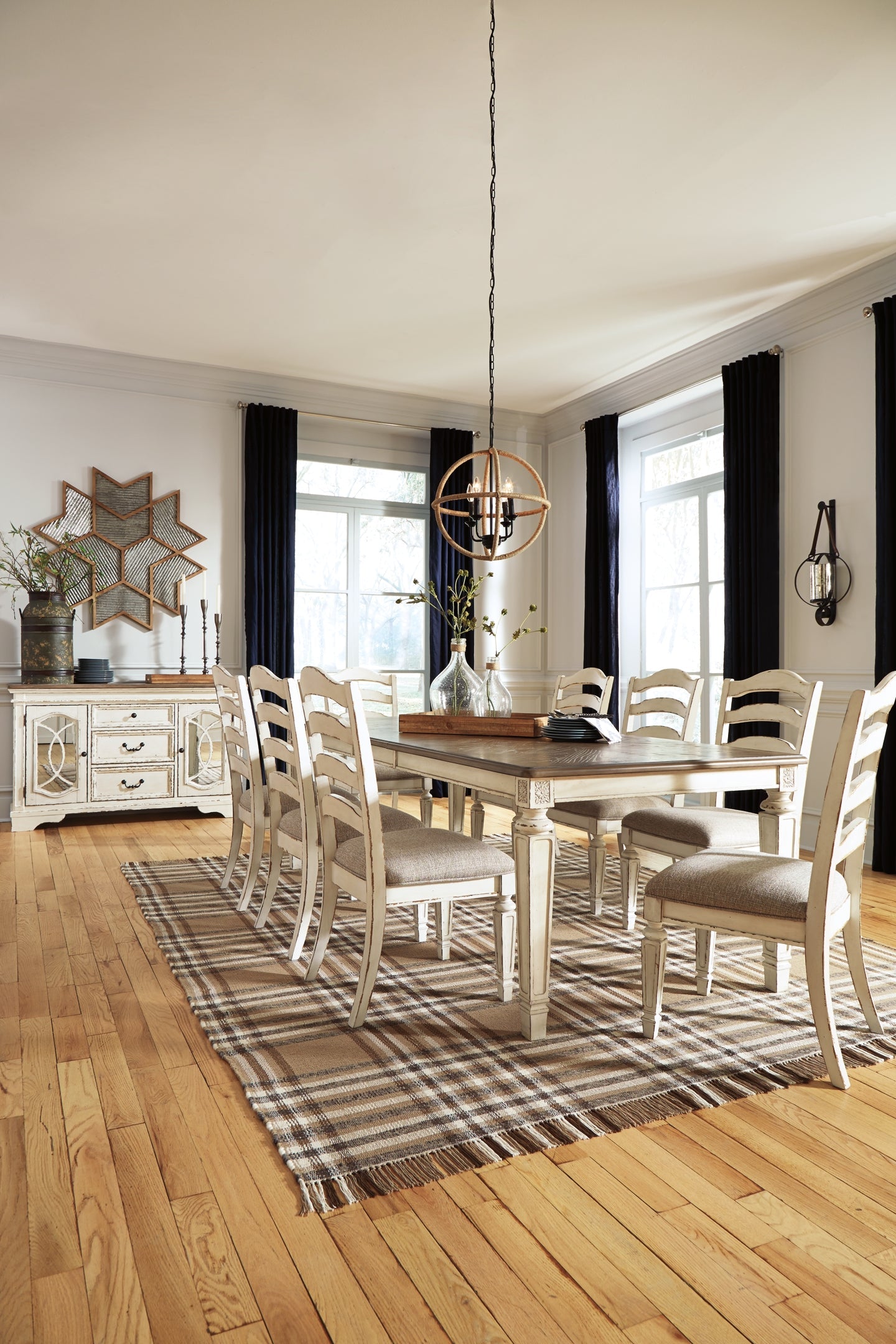 Realyn Extension Table