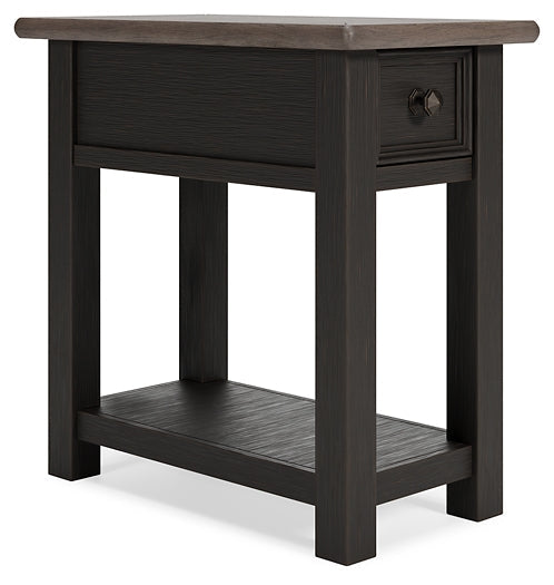 Tyler Creek Chairside End Table - Grayish Brown/Black