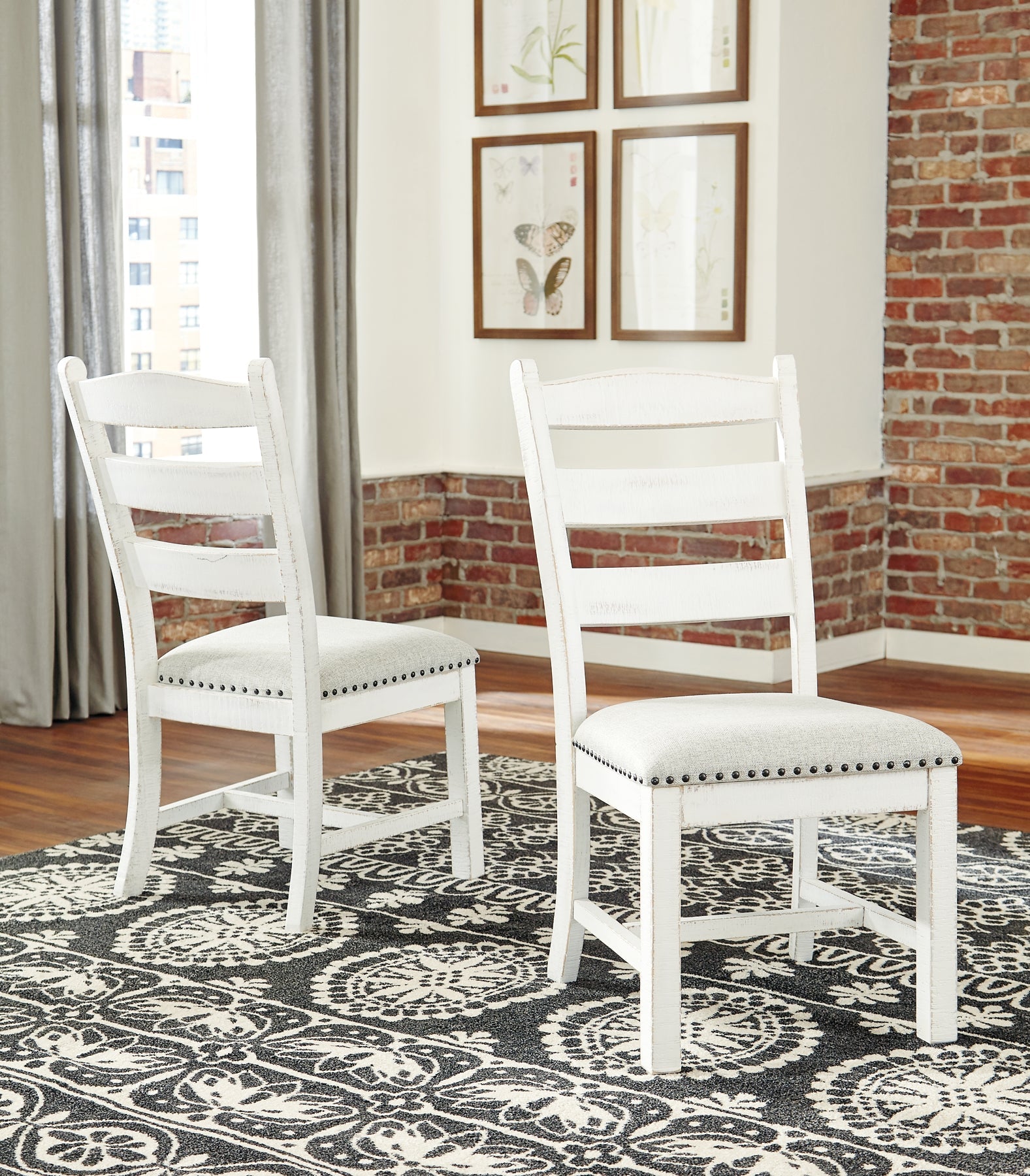 Valebeck Upholstered Chair (Set of 2)