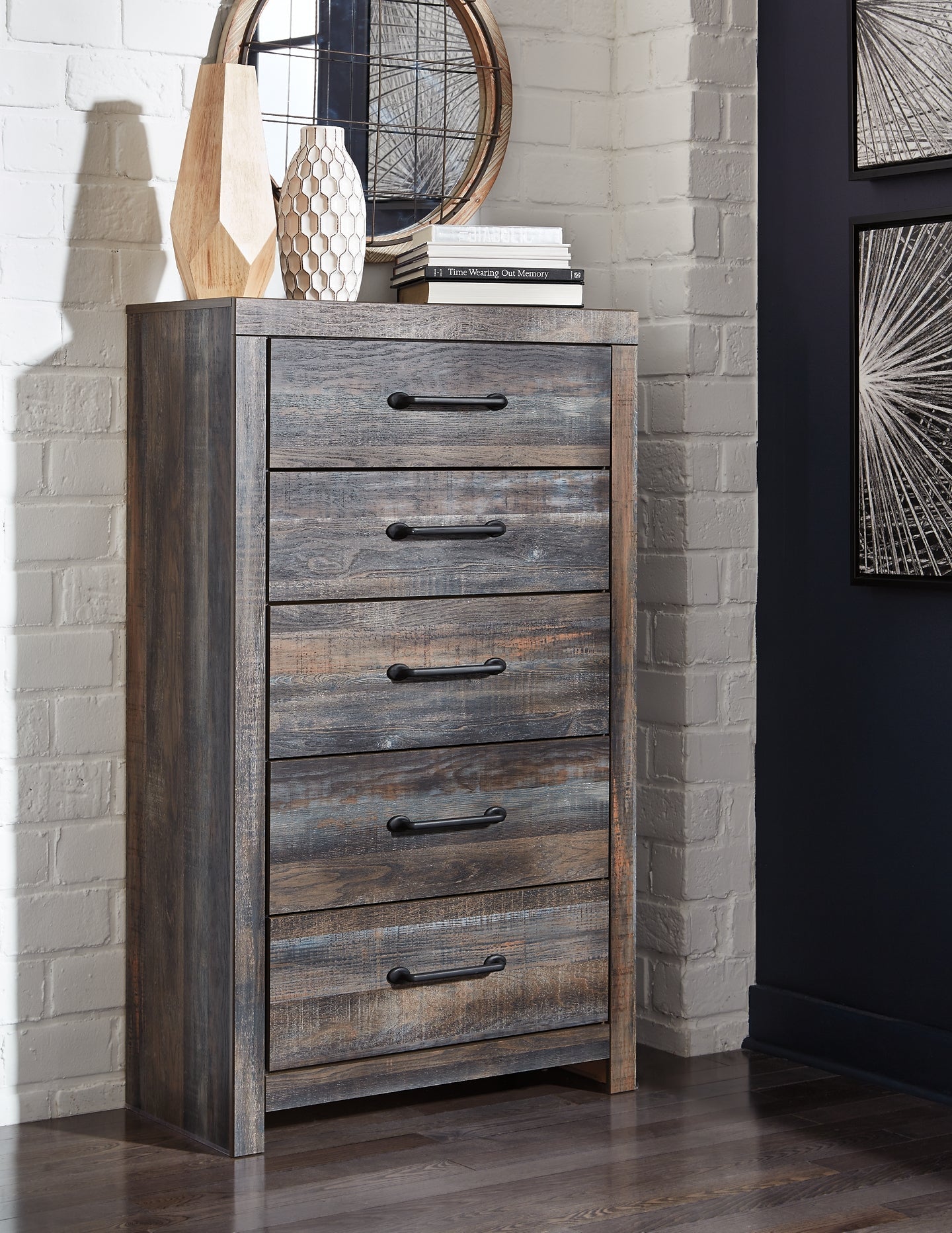 Drystan Full Bookcase Headboard Bed with Mirrored Dresser and Chest