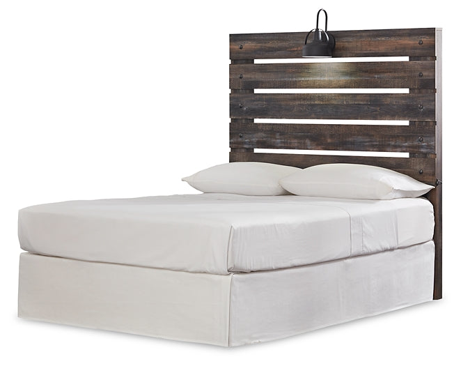 Drystan Full Panel Headboard Bed with Mirrored Dresser, Chest and Nightstand