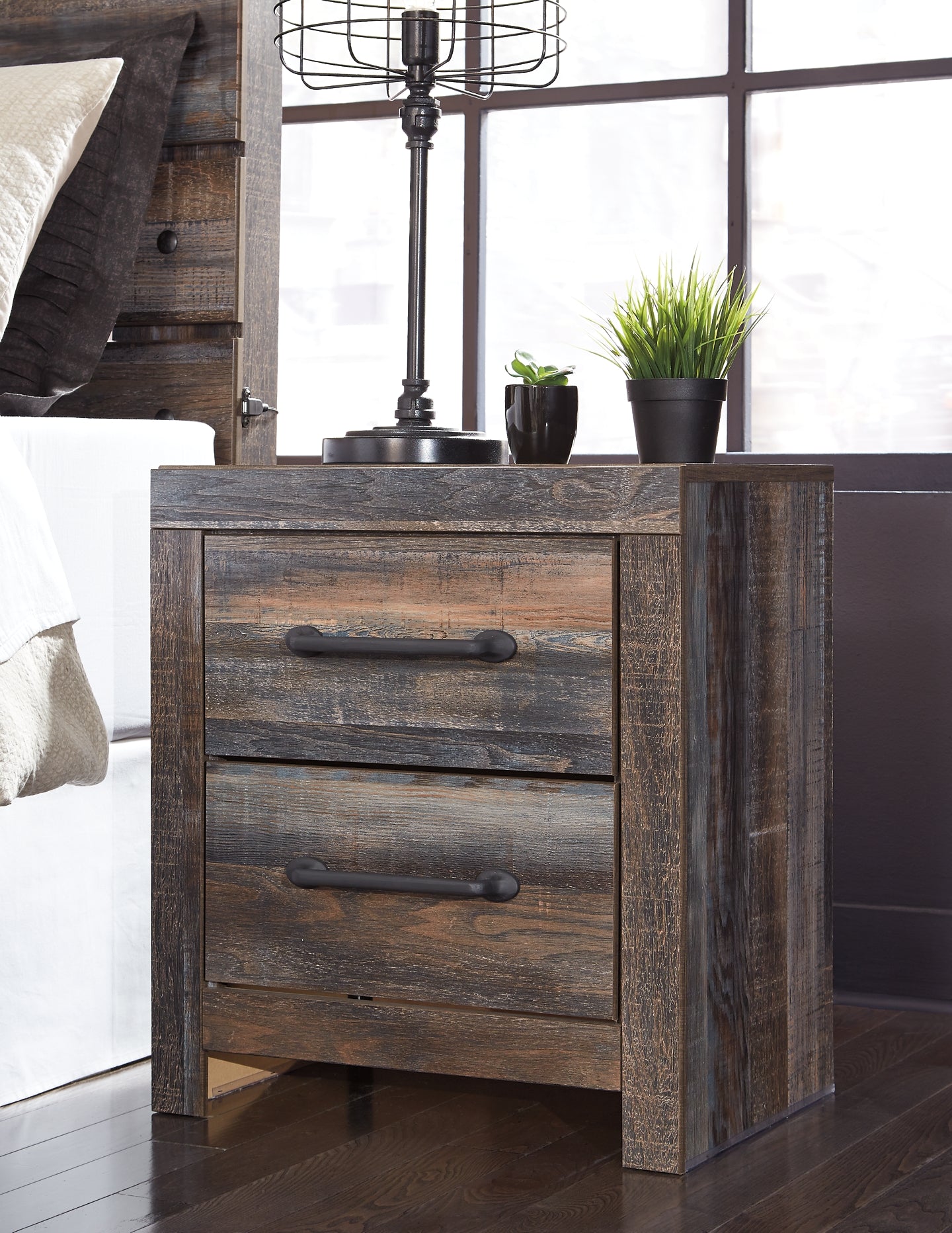 Drystan Queen/Full Bookcase Headboard Bed with Mirrored Dresser, Chest and Nightstand