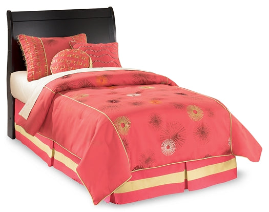 Huey Vineyard Twin Sleigh Headboard Bed with Mirrored Dresser, Chest and Nightstand