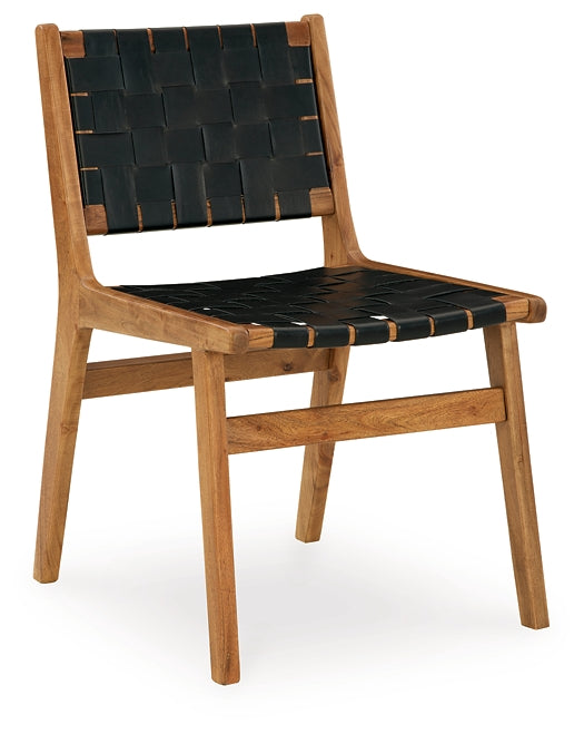 Fortmaine Chair (Set of 2)