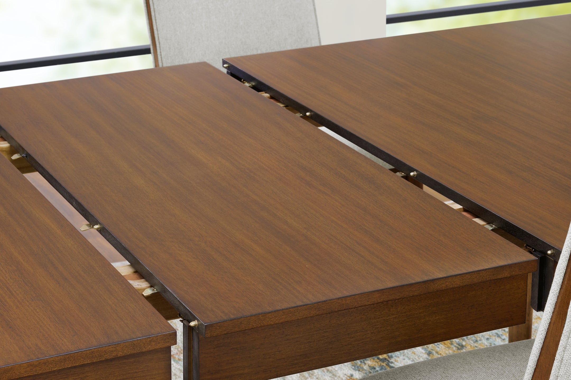 Lyncott Extension Table