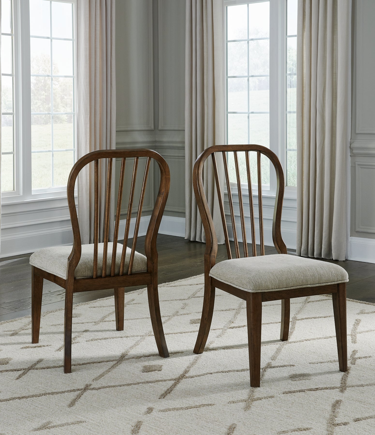 Sturlayne Upholstered Chair (Set of 2)