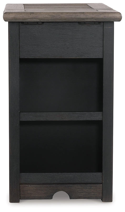 Tyler Creek Chairside End Table - Grayish Brown/Black