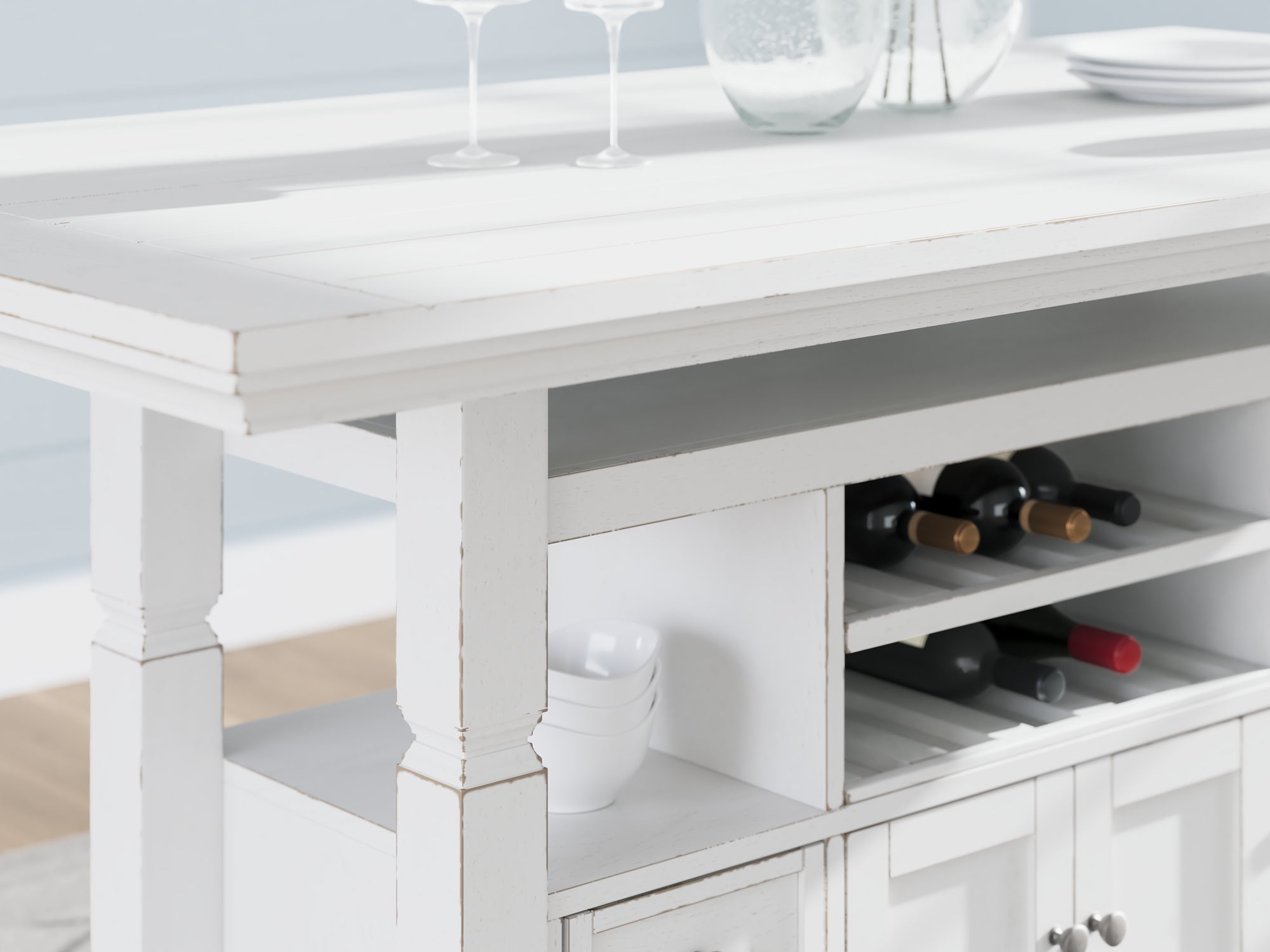 Robbinsdale Counter Height Table
