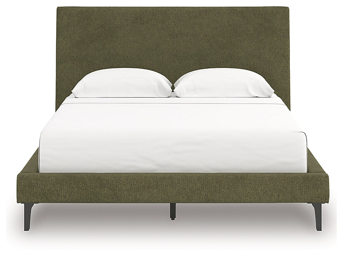 Chirason Queen UPH Bed w/Roll Slats