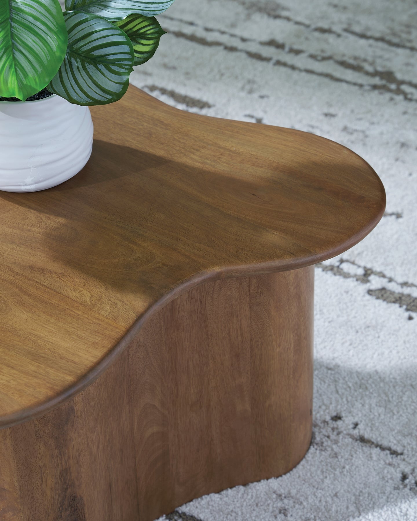 Abeford 2-Piece Coffee Table Set - Brown