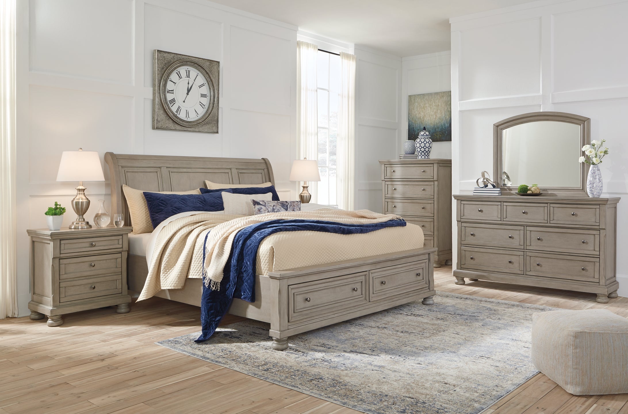 Lettner Queen Sleigh Bed with 2 Storage Drawers with Mirrored Dresser