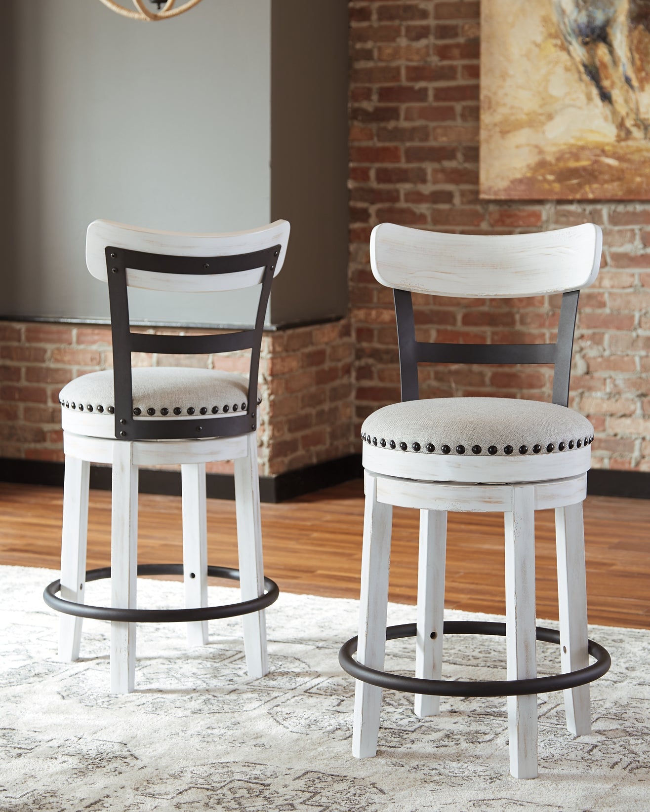 Valebeck 3-Pc Counter Height Dining Set
