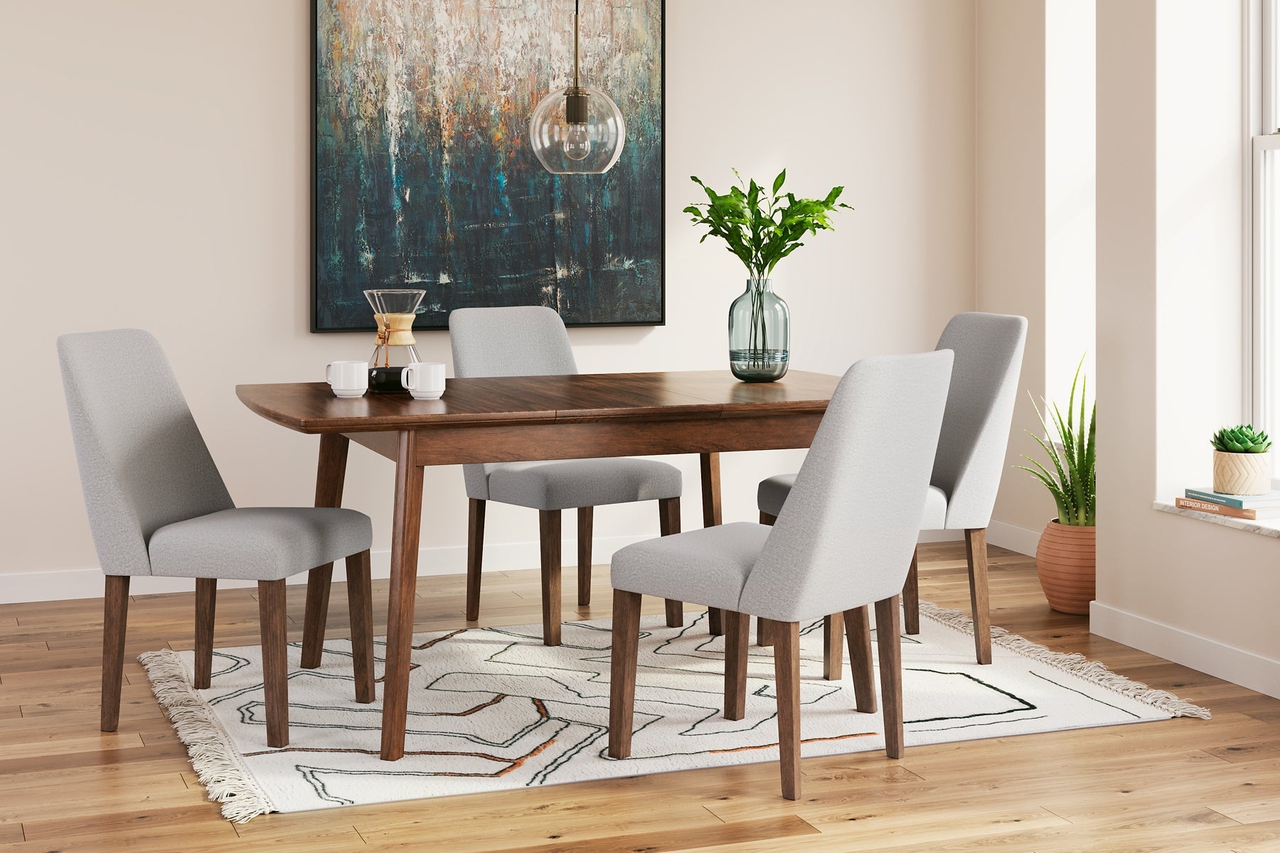 Lyncott 5-Pc Dining Set