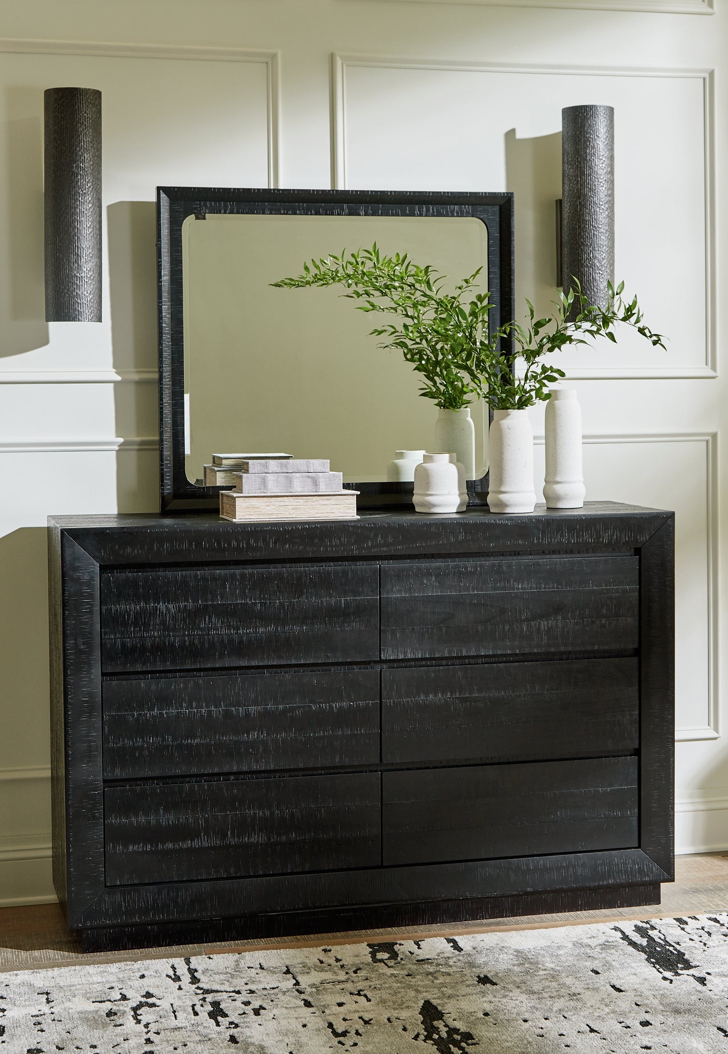 Londer California King Panel Bed with Mirrored Dresser, Chest and Nightstand