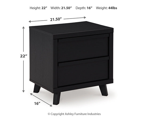 Danziar Queen Panel Headboard with Mirrored Dresser and Nightstand