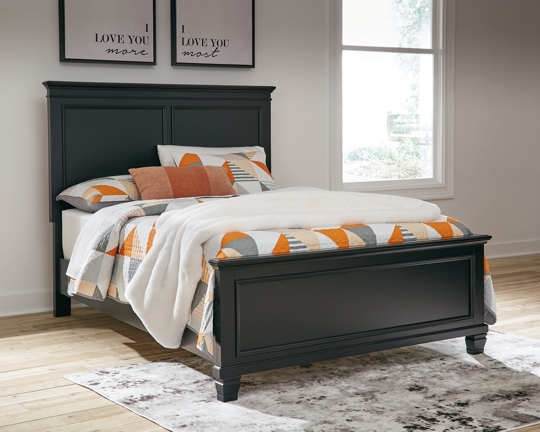 Lanolee Full Panel Bed with Mirrored Dresser and Chest