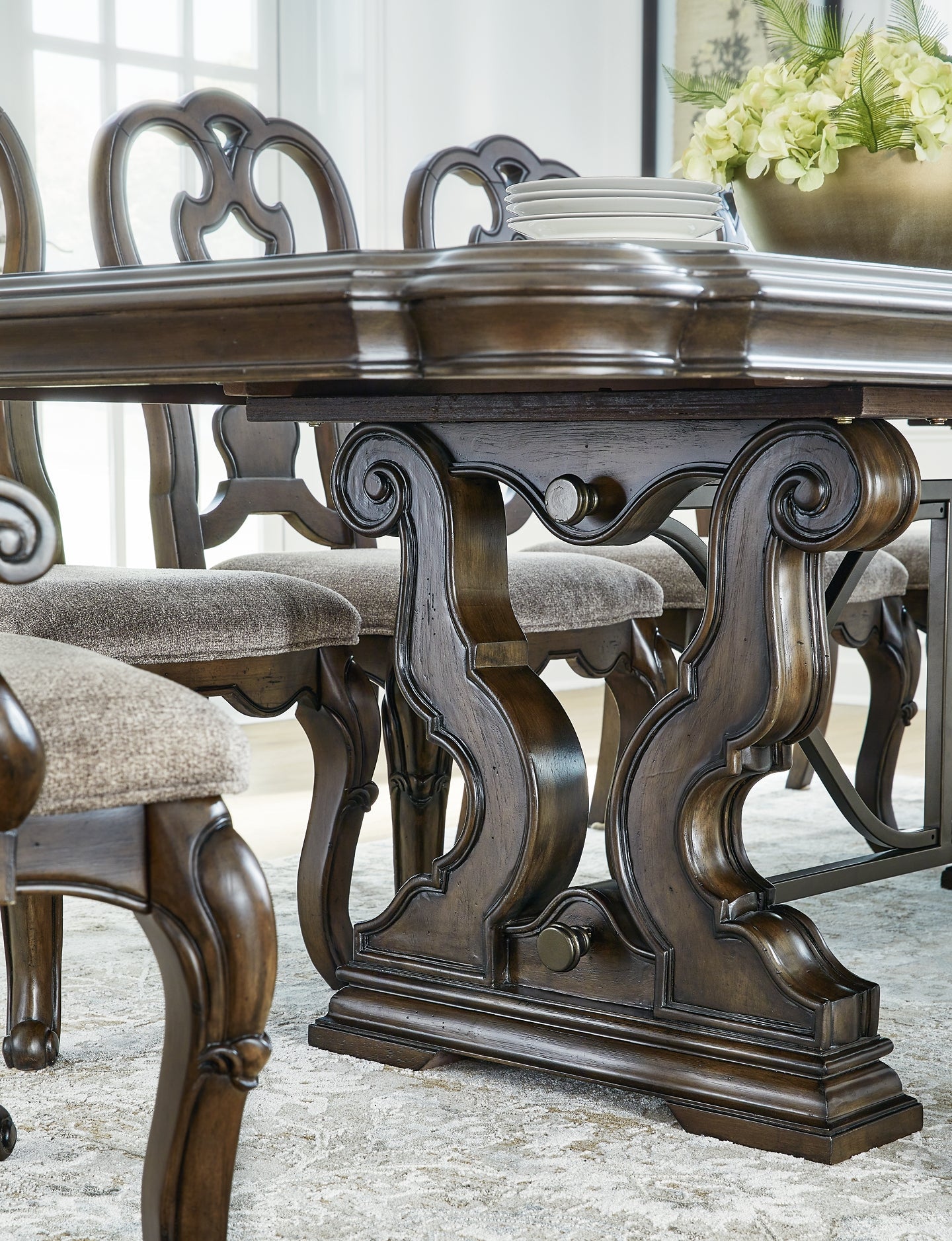 Maylee 9-Pc Dining Set
