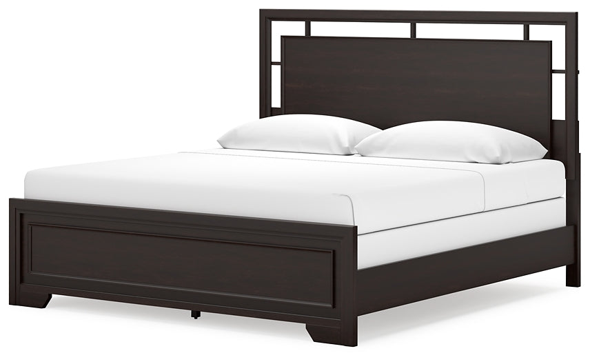 Covetown King Panel Bed with Mirrored Dresser and Chest