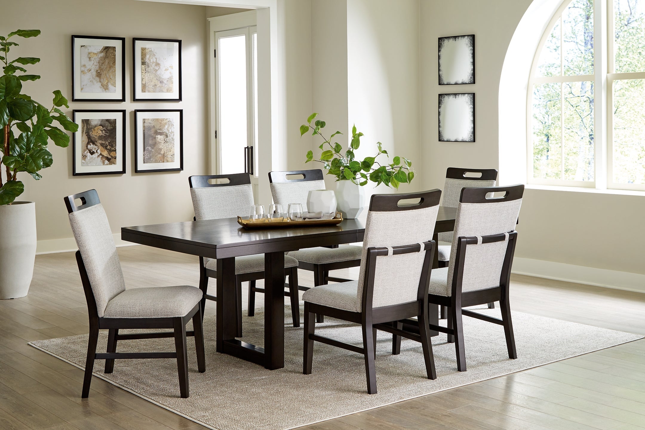 Neymorton 7-Pc Dining Set