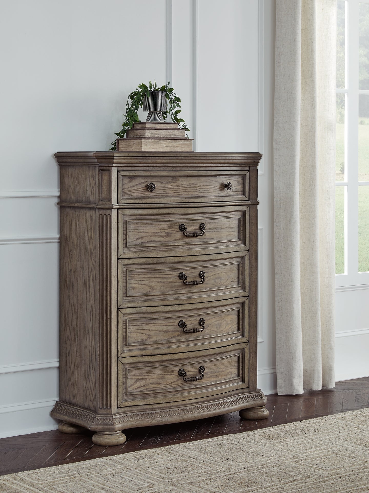 Ardenfield Queen Upholstered Sleigh Bed with Mirrored Dresser and Chest