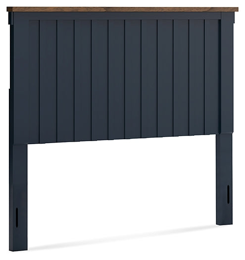 Landocken Full Panel Headboard with Mirrored Dresser and Nightstand