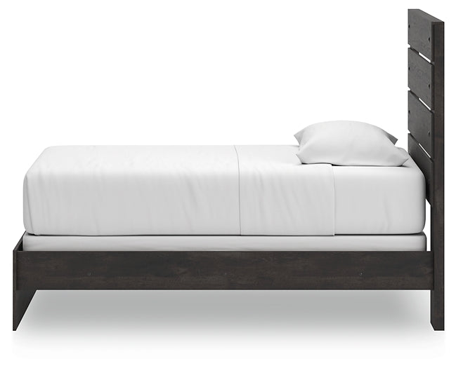Hollivern Twin Panel Bed with Mirrored Dresser and Chest