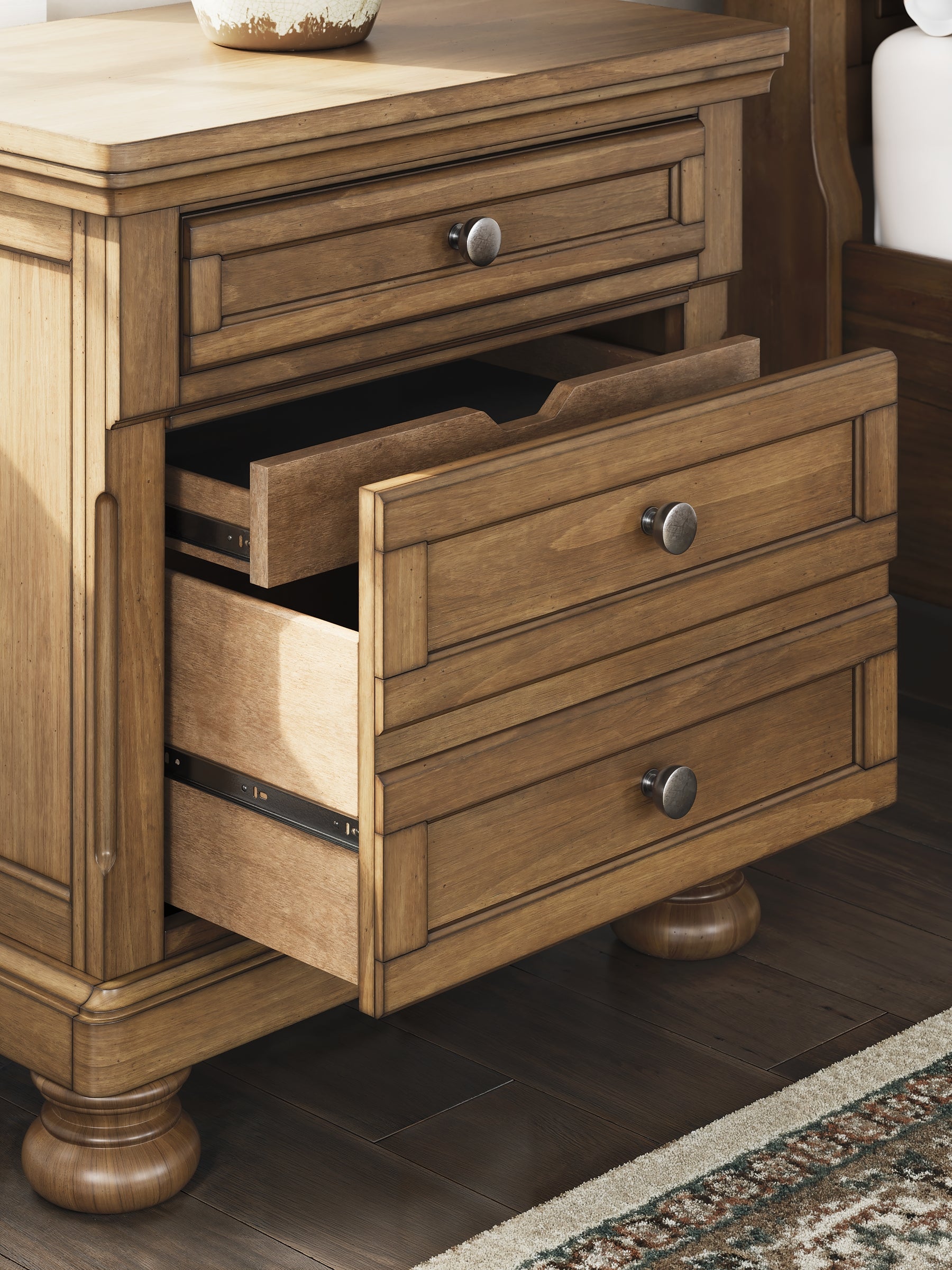 Feddinger King Storage Sleigh Bed with Mirrored Dresser and Nightstand