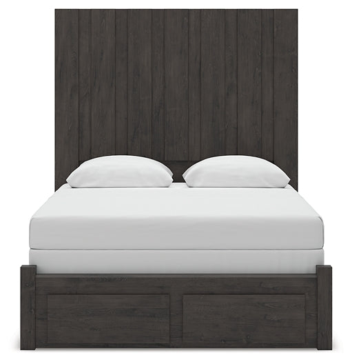 Fraluna Queen Panel Storage Bed with Mirrored Dresser and Nightstand