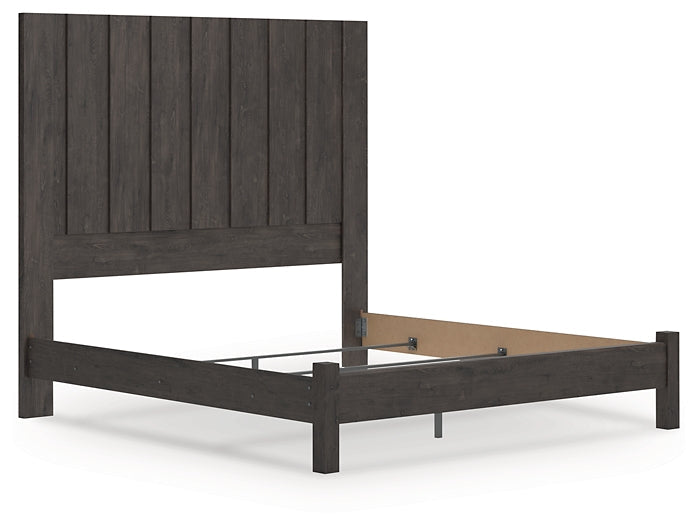 Fraluna King Panel Bed with Mirrored Dresser and Chest