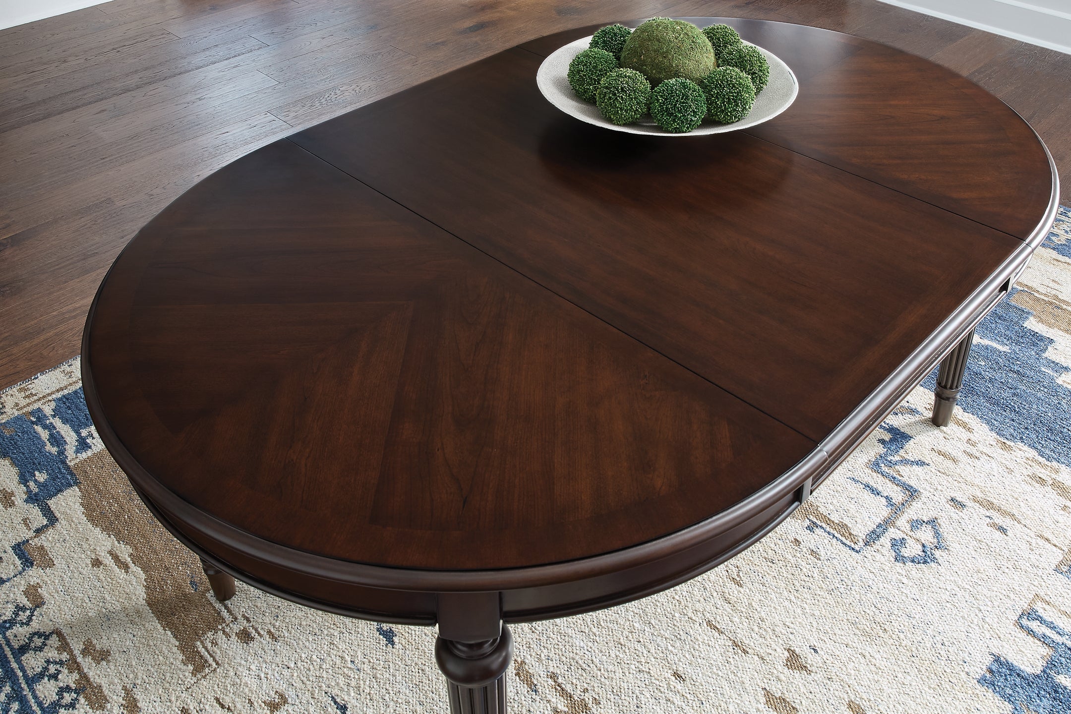 Lavinton 7-Pc Dining Set