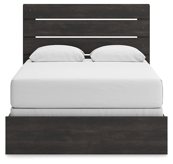 Hollivern Queen Panel Bed with Mirrored Dresser
