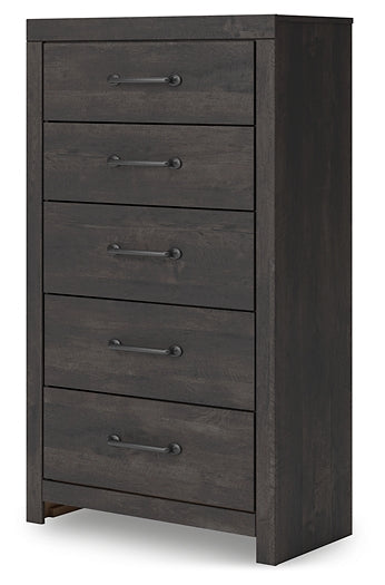 Hollivern King Panel Bed with Mirrored Dresser and Chest