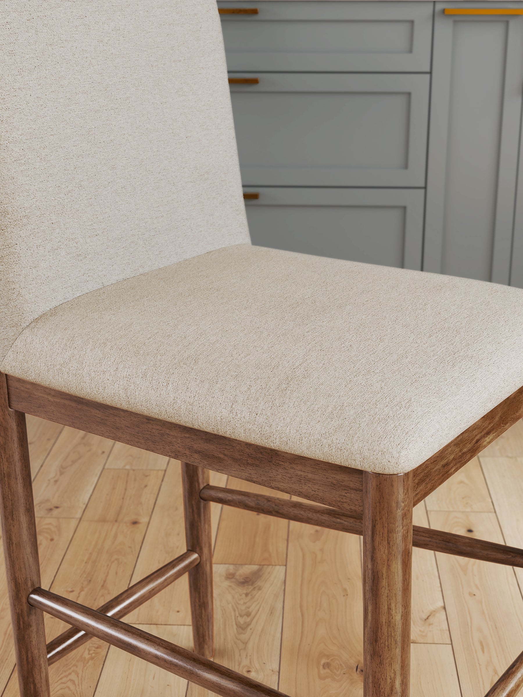 Isanti Upholstered Stool (Set of 2)