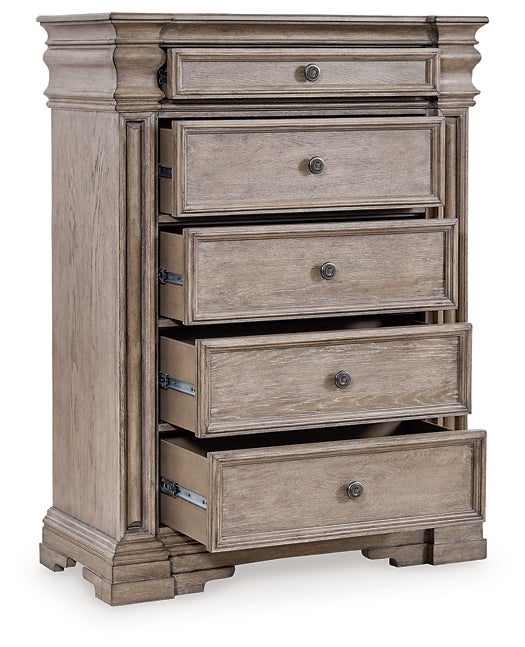 Blairhurst California King Panel Bed with Mirrored Dresser and Chest