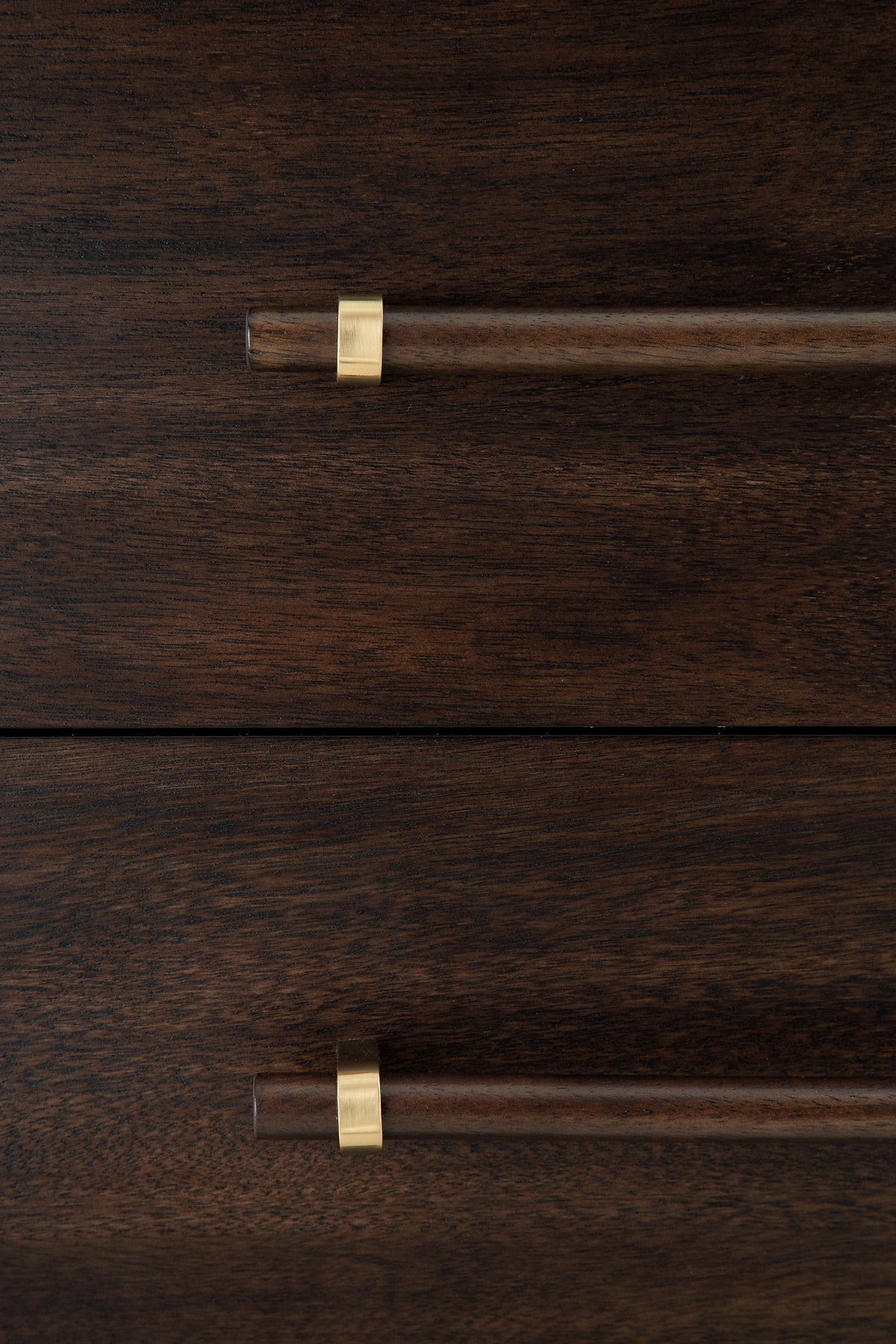 Dantenton Dresser and Mirror