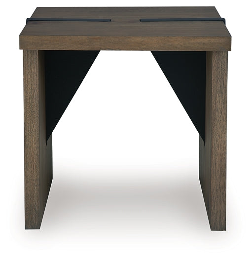 Kandinew End Table - Light Brown
